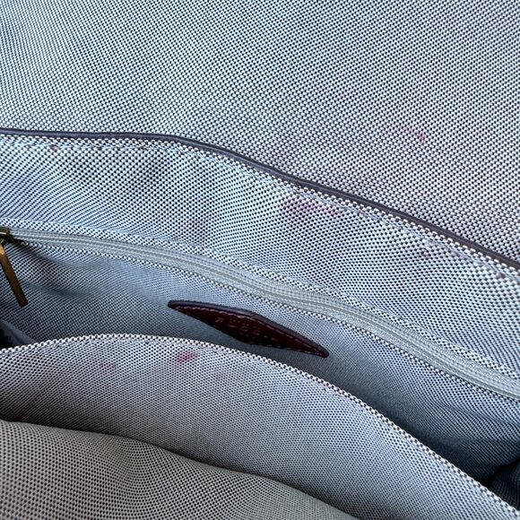 Fossil Heritage Top Handle Crossbody Bag Black & Brown Pebbled Leather - Picture 11 of 15